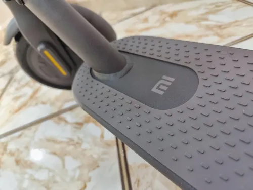 Trottinette Électrique Trotinette Xiaomi Essential I Faible kilométrage!
