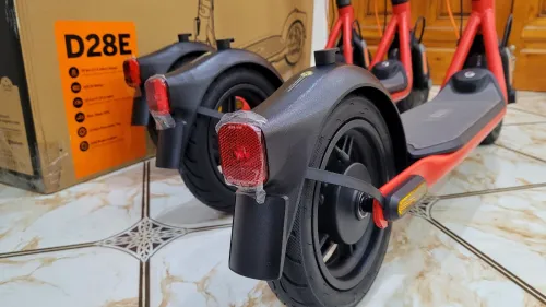 Trottinette Électrique Trotinette Ninebot D28E i Jamais Utilisé i PROMOTION!