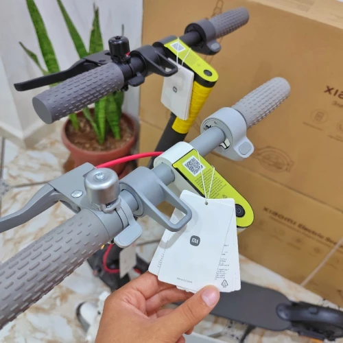Trottinette Électrique Trotinette Xiaomi Mi 3 Lite i Jamais Utilisé i PROMOTION!
