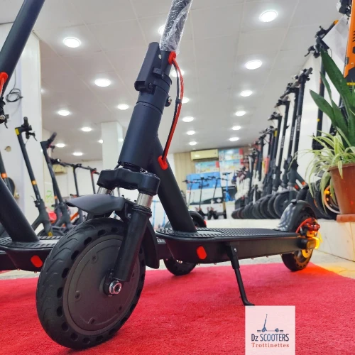 Trottinette Électrique Trotinette QUASMAX QS BOOST i Amortisseurs & Clignotants i Prix Choc!