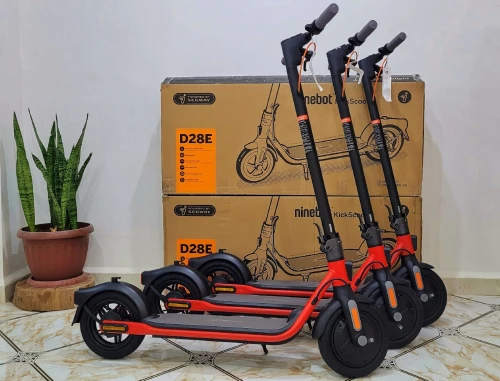 Trottinette Électrique Trotinette Ninebot D28E i Jamais Utilisé i PROMOTION!
