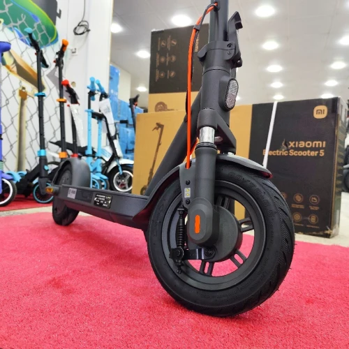 Trottinette Électrique Trotinette Xiaomi 5 ELITE i Jamais Utilisé