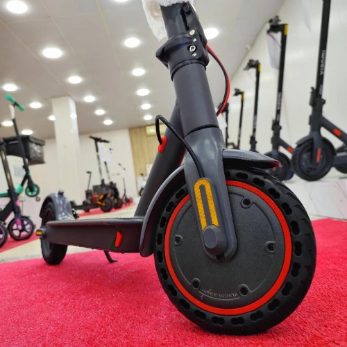Trottinette Électrique Trotinette Mankeel Mk83 Pro i PRIX CHOC!