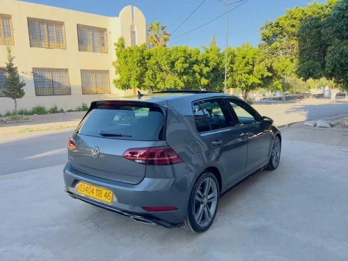 Volkswagen Golf 7 2018 R-Line