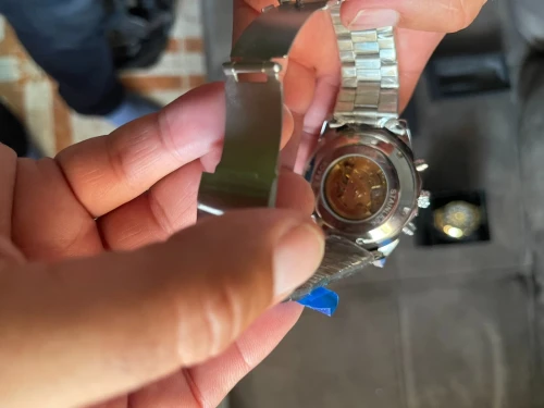 des montres mécaniques venue de France neuf