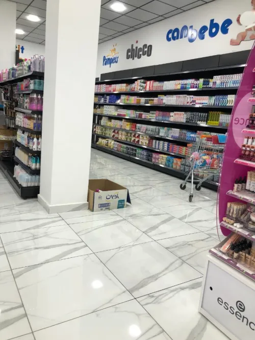 رفوف سوبر ماركت/ سوبيرات/rayonnage/etager