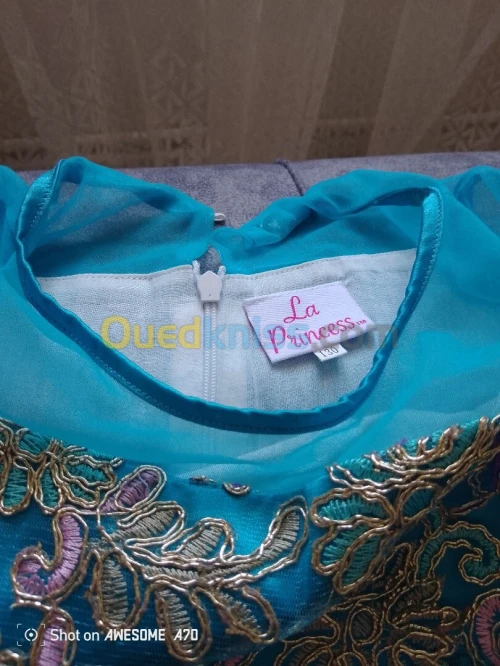 Robe fête pour fillette de 6 jusqu à 8