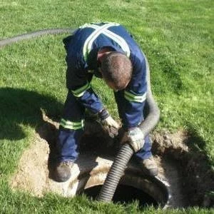 Débouchage conduite vidange fosse 