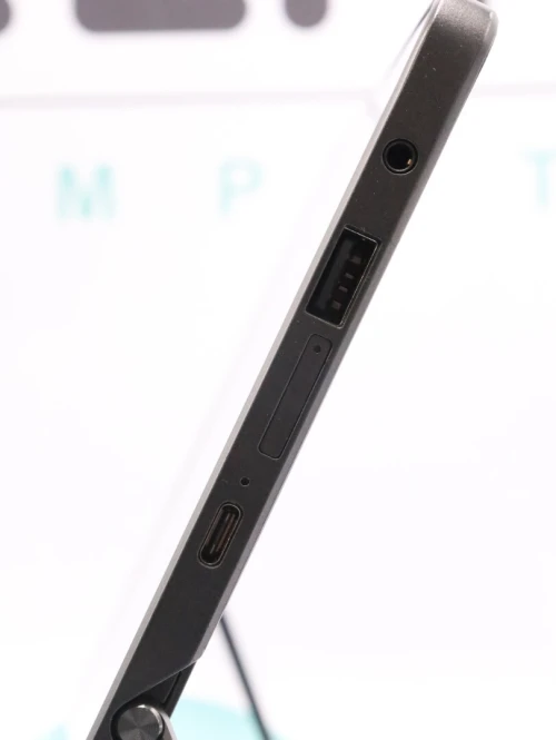 LAPTOP / TABLET Hp PRO X2 , I5-7Y54 , 8GB 256GB SSD , 12" TACTILE