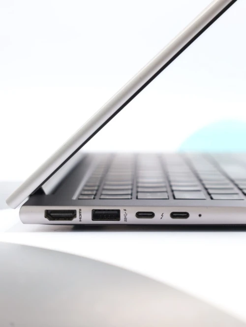 LAPTOP Hp ZBOOK 14" G9, I7-1265U, 32GB 1TB SSD, NVIDIA RTX A500 4GB, 14" TACTILE
