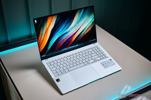 LAPTOP ASUS VIVOBOOK S15 SNAPDRAGON X PLUS 16GB 512GB OLED NEUF 