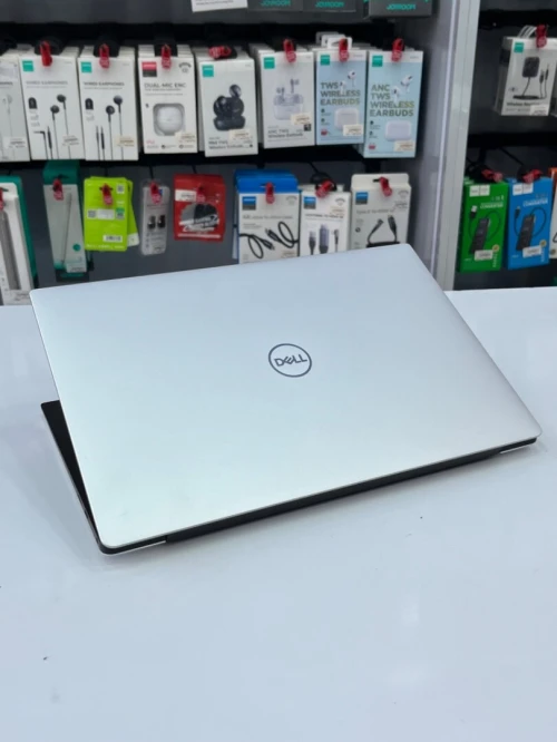 LAPTOP DELL XPS 9380 I7-8565U 16GB RAM 512GB SSD 13.3" 4K TACTILE