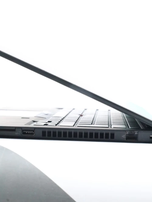 LAPTOP LENOVO P14s GEN 2, I5-1135G7, 16GB 512GB NVME, NVIDIA T500 4GB, 14"