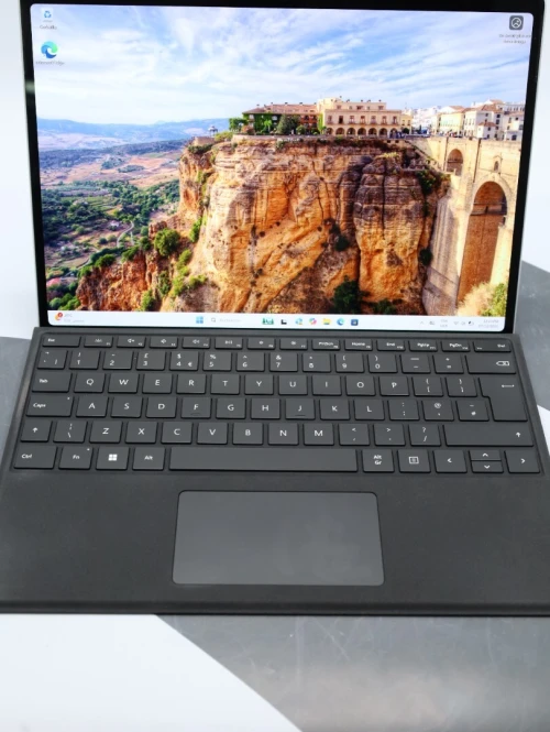 LAPTOP / TABLET , MICROSOFT SURFACE PRO 11 , INTEL ULTRA 7 266V , 16GB 512GB , OLED