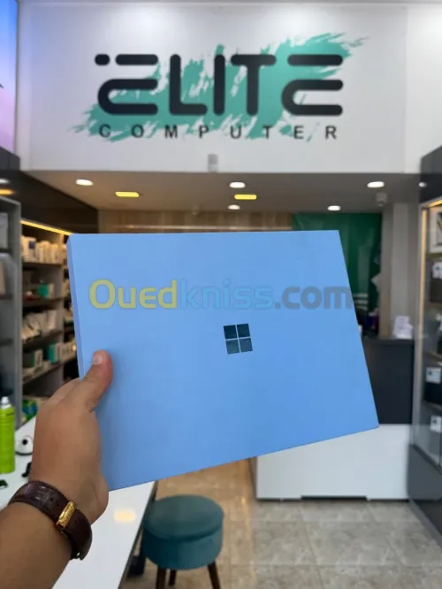 Microsoft Surface Pro 11 SNAPDRAGON X ELITE 16GB RAM 512GB OLED NEUF