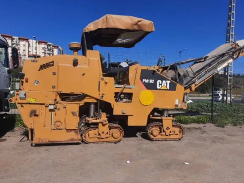 CATERPILLAR Pm102 2011