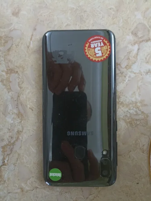 Samsung A20E