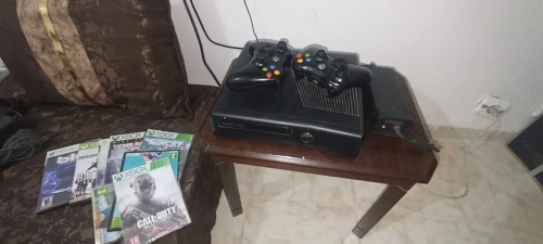 2 Xbox 360 