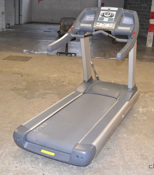 TAPIS DE COURSE PROFESSIONNEL  200 KG