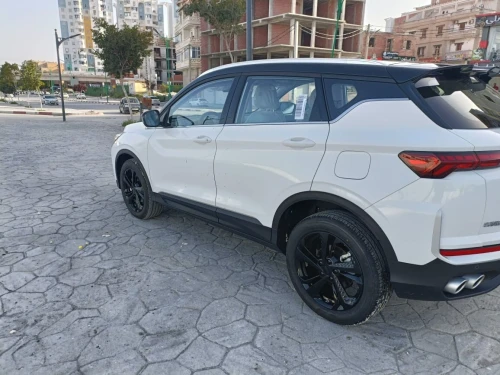 Geely Coolray 2025 