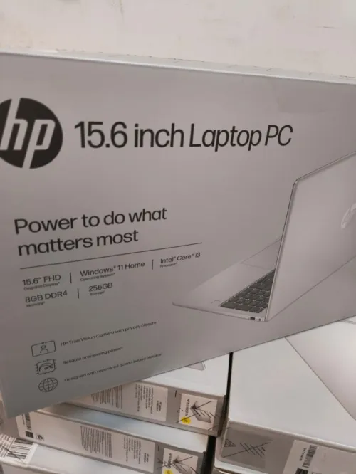 LAPTOP HP 15 FD0133WM i3 N305 8GO 256SSD 15.6