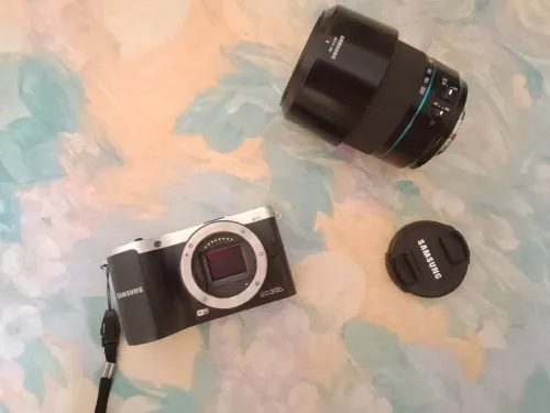 Camera Samsung nx210