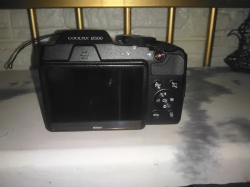 Camera nikon coolpix b500 