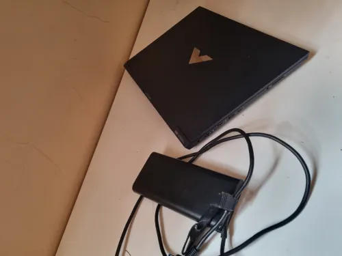 HP VICTUS 16.1