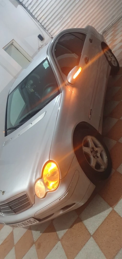 Mercedes Classe C220 2001 Classic
