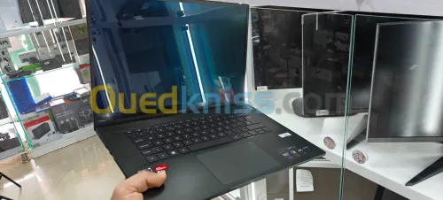 Acer Swift Edge 16 4K OLED 400 nits 