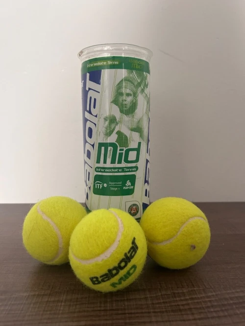 Pack Tennis Complet : 2 Raquettes (avec étuis) & 6 Balles ! 