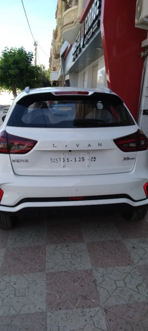 Geely Livan 3xpro 2025 3xpro boit auto