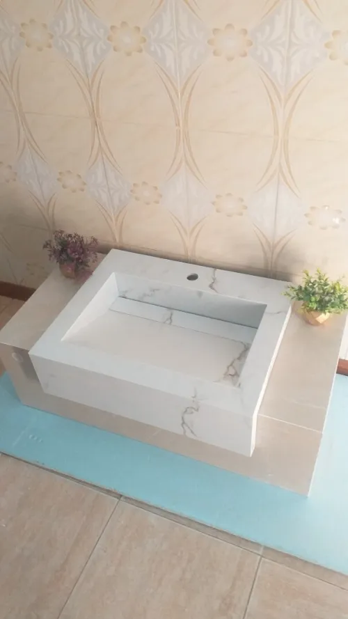 Lavabo pour salle de bain 