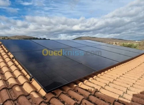Installation de panneaux solaires et systèmes photovoltaïques