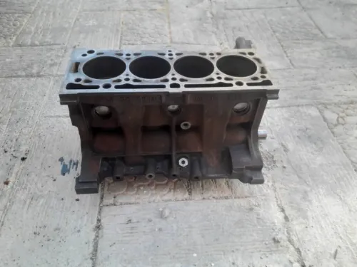 Bloc moteur symbol 1.6 essence garantie std 