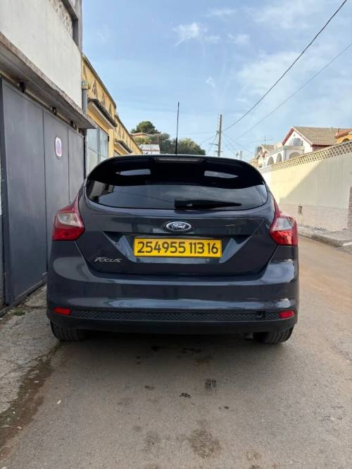 Ford Focus 5 portes 2013 Titanium