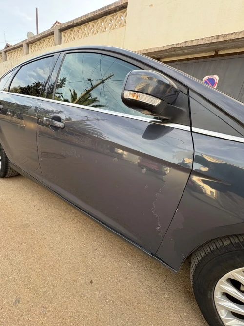 Ford Focus 5 portes 2013 Titanium