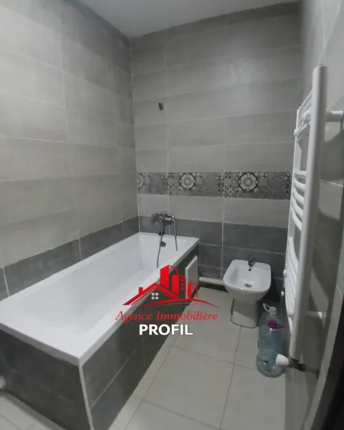 Location Appartement F4 Annaba Annaba