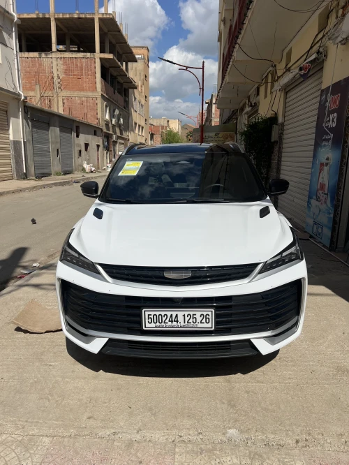 Geely Coolray 2025 