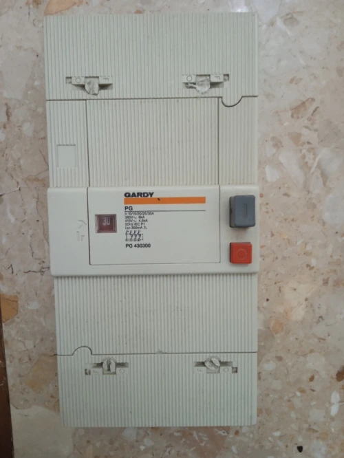 Disjoncteur différentiel 30A