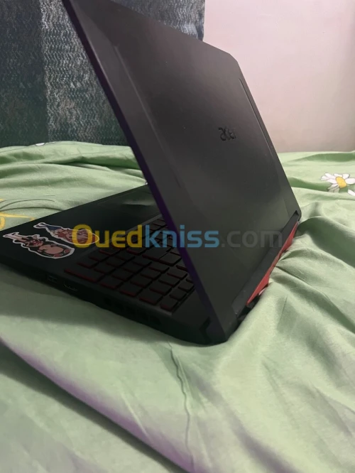 *Ne marche pas* Acer Nitro 5 i5 10e génération RTX 3050 4 Go RAM 16 Go  SSD 256 Go