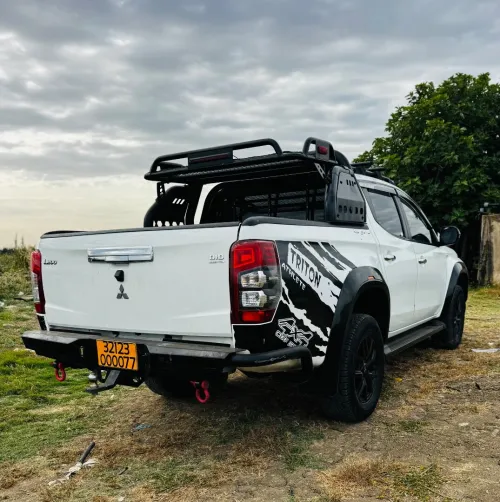 Mitsubishi L200 2021 Doube cabine Evolution