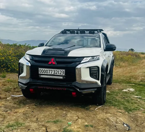 Mitsubishi L200 2021 Doube cabine Evolution