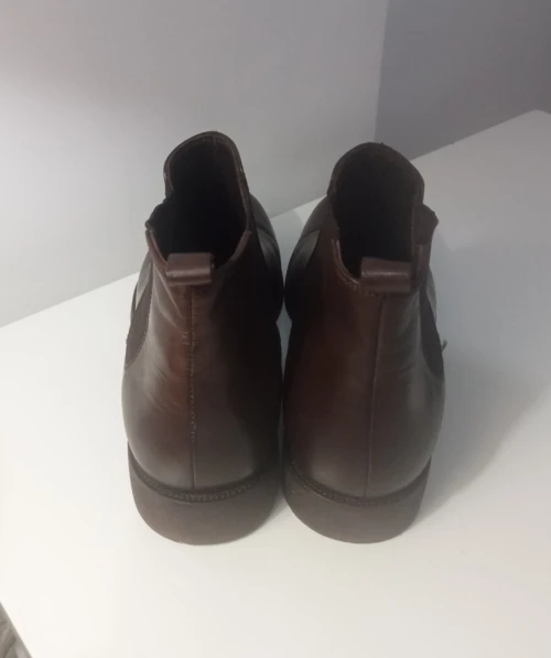 Chaussures boots chelsea vrai cuir marque Gauche