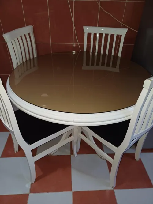 Salon+table