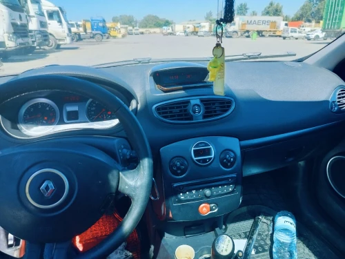 Renault Clio 3 2010 Exception