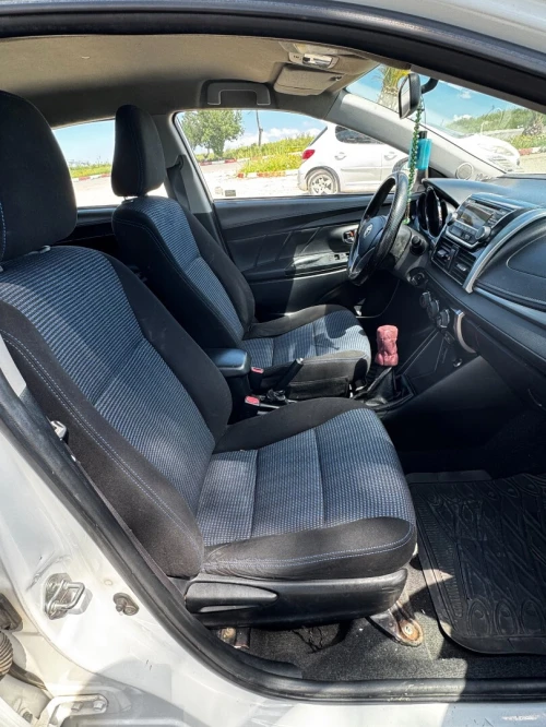 Toyota Yaris Sedan 2015 Executive
