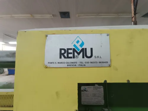 Machines injection plastique 