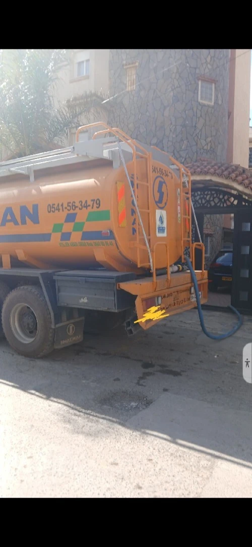 Location camion citerne d'eau 15000L Location camion citerne d'eau 15000L 