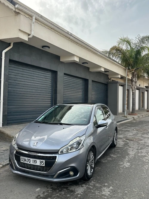 Peugeot 208 2019 
